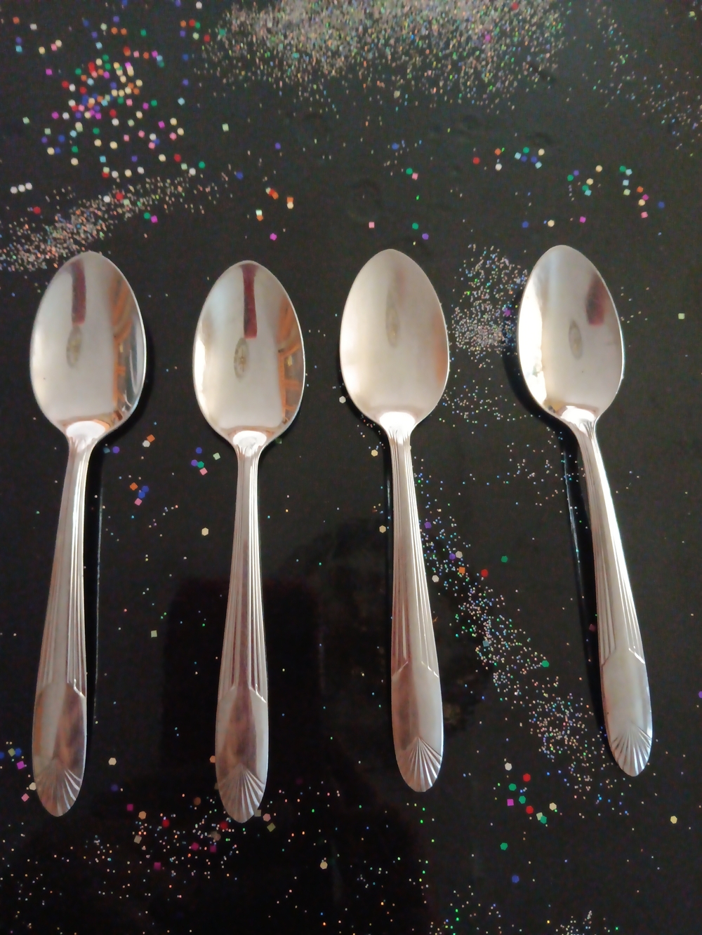 (Set of 4) Vintage UTICA cut CO. stainless "Hyannis " Teaspoons